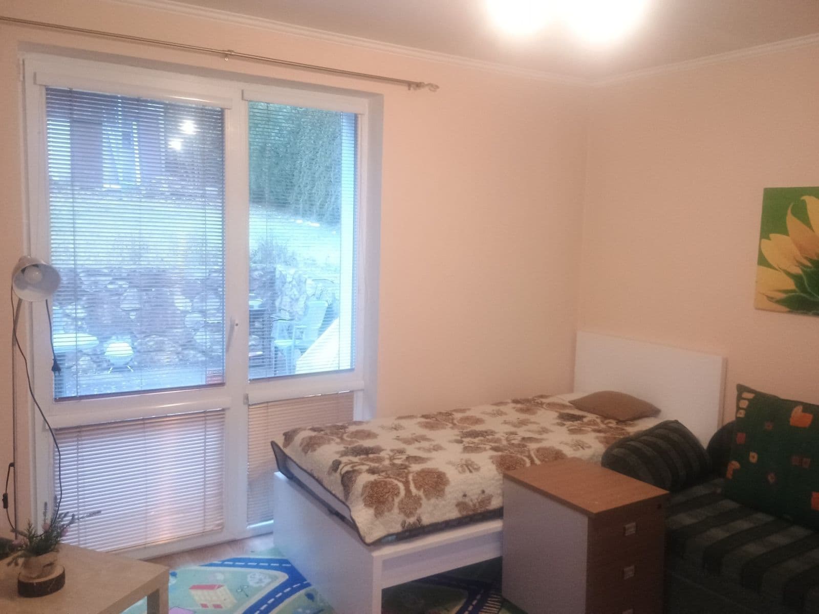 Pronájem domu 110 m², pozemek 400 m², u učiliště, Praha, Praha Pronájem domu 110 m², pozemek 400 m², u učiliště, Praha, Praha