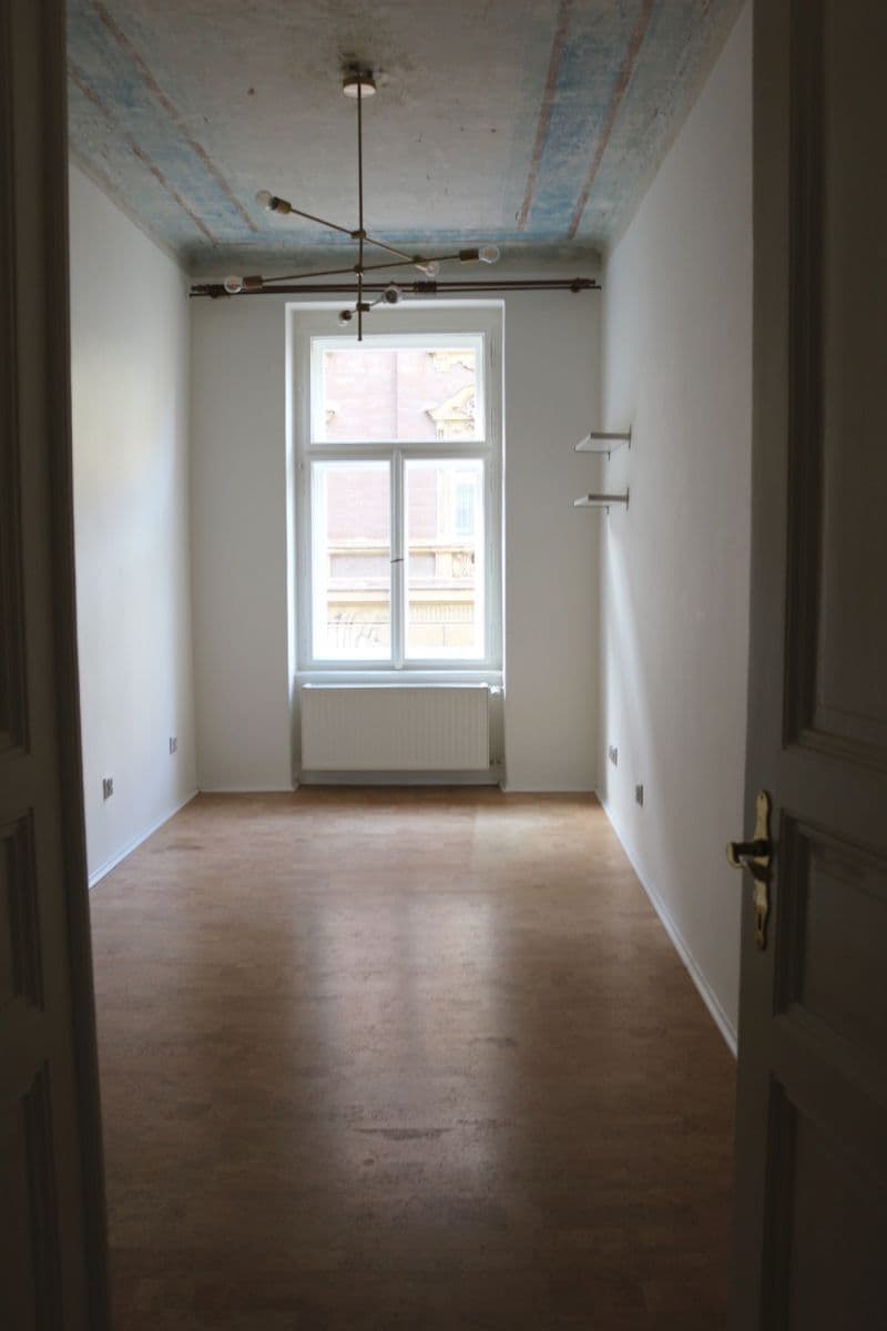 Pronájem bytu 2+kk 41 m², Bořivojova, Praha, Praha Pronájem bytu 2+kk 41 m², Bořivojova, Praha, Praha