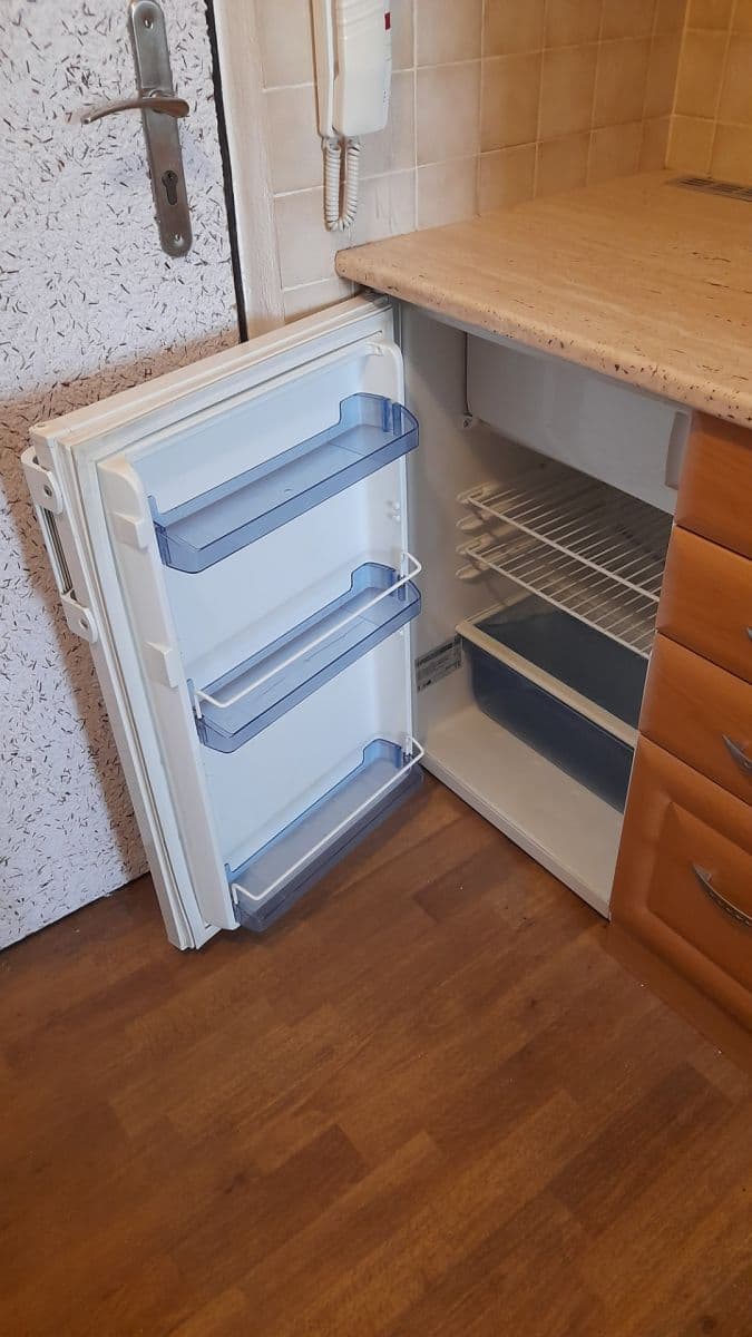 Pronájem bytu 1+kk 20 m², Jedovnická, Brno, Jihomoravský kraj Pronájem bytu 1+kk 20 m², Jedovnická, Brno, Jihomoravský kraj