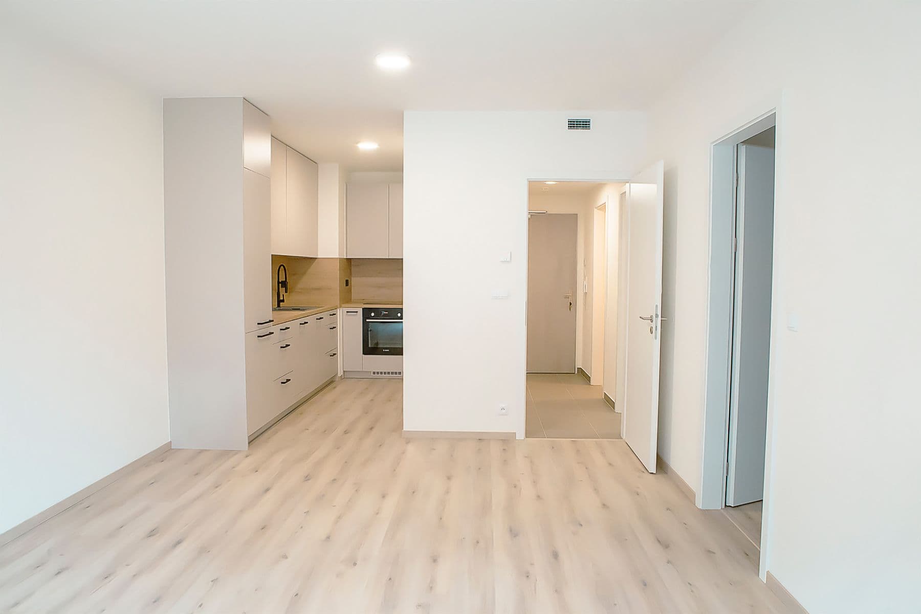 Pronájem bytu 2+kk 59 m², Poděbradská, Praha, Praha Pronájem bytu 2+kk 59 m², Poděbradská, Praha, Praha