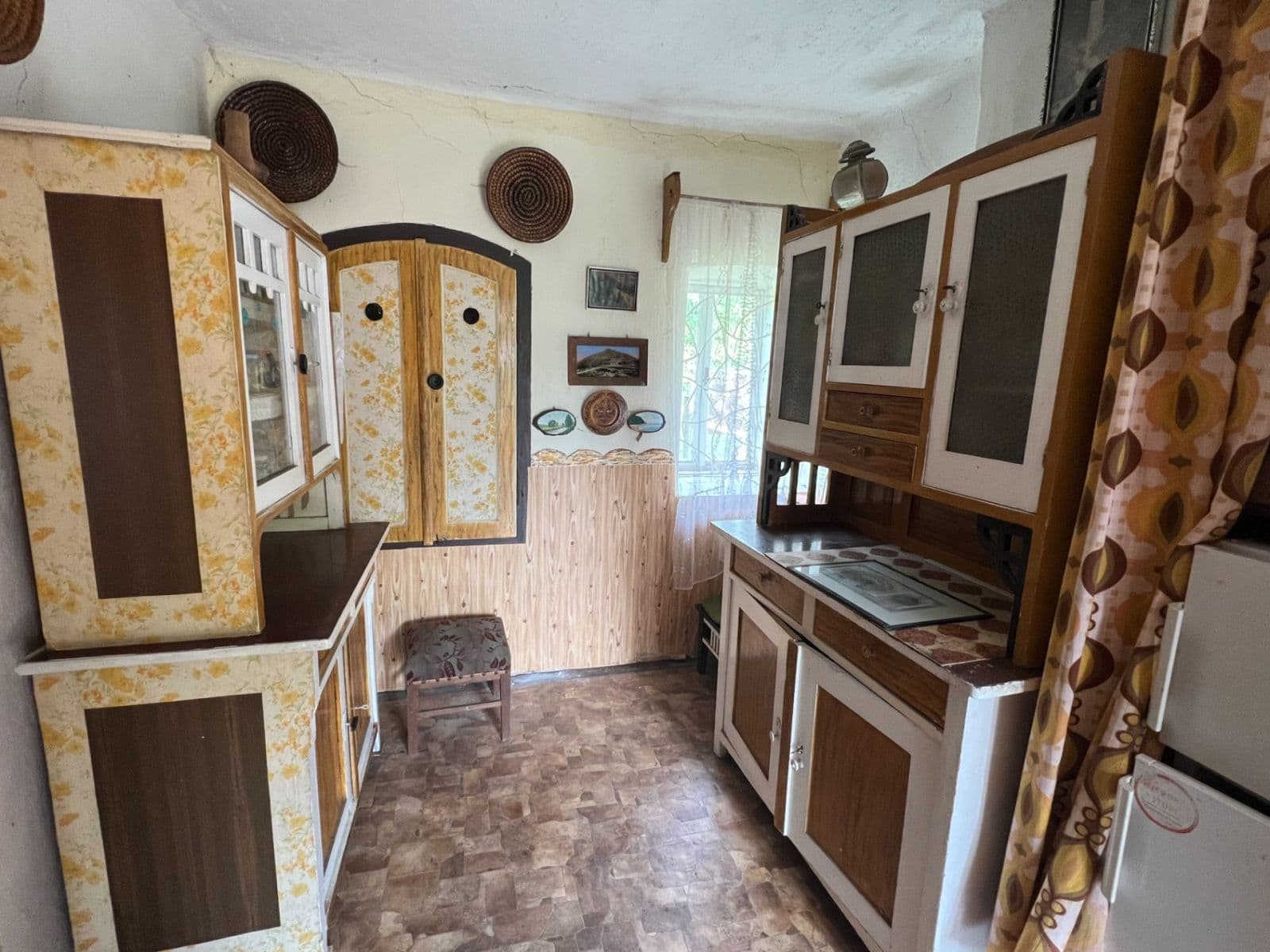 Prodej domu 140 m², pozemek 915 m², Katusice, Středočeský kraj Prodej domu 140 m², pozemek 915 m², Katusice, Středočeský kraj