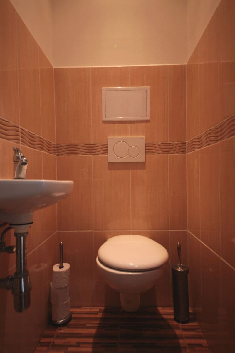 Pronájem bytu 86 m², Dobrovského, Praha, Praha Pronájem bytu 86 m², Dobrovského, Praha, Praha