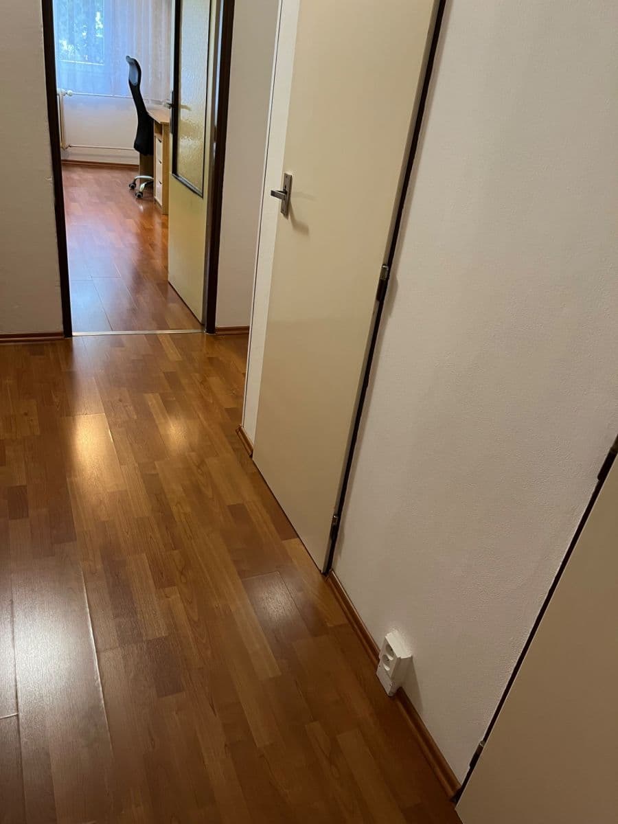 Pronájem bytu 2+kk 45 m², Chabařovická, Praha, Praha Pronájem bytu 2+kk 45 m², Chabařovická, Praha, Praha