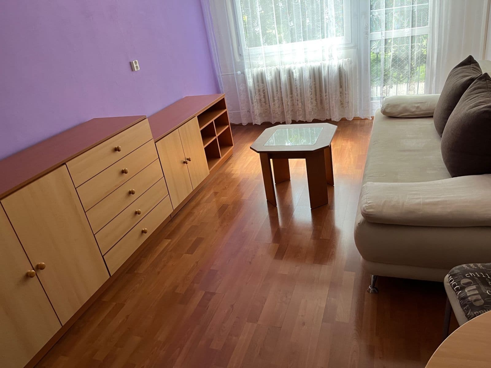 Pronájem bytu 2+kk 45 m², Chabařovická, Praha, Praha Pronájem bytu 2+kk 45 m², Chabařovická, Praha, Praha