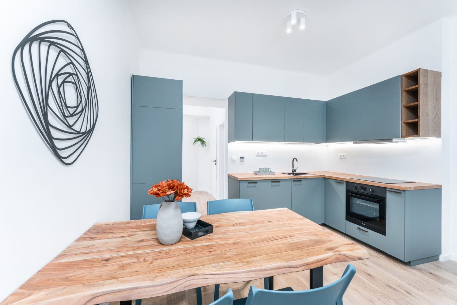 Prodej bytu 2+kk 47 m², Polská, Praha, Praha Prodej bytu 2+kk 47 m², Polská, Praha, Praha