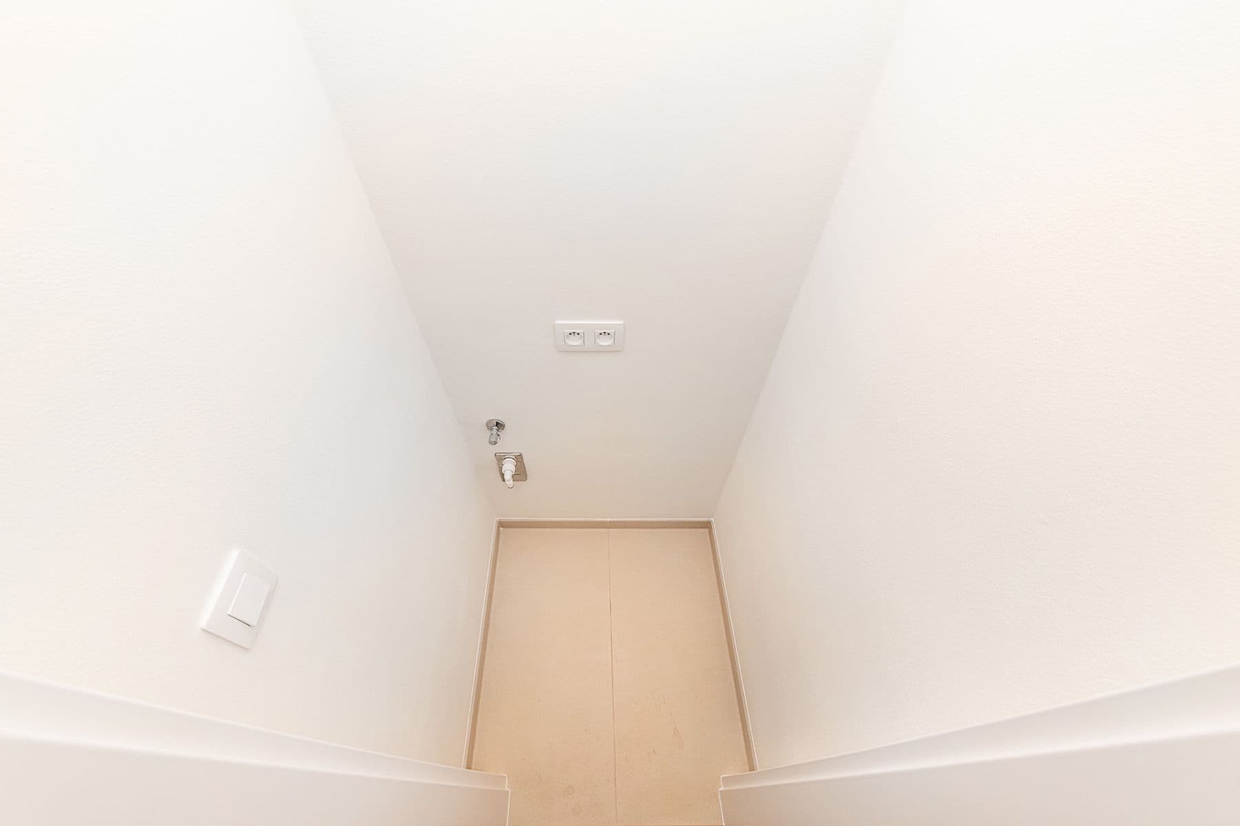 Prodej bytu 2+kk 47 m², Polská, Praha, Praha Prodej bytu 2+kk 47 m², Polská, Praha, Praha