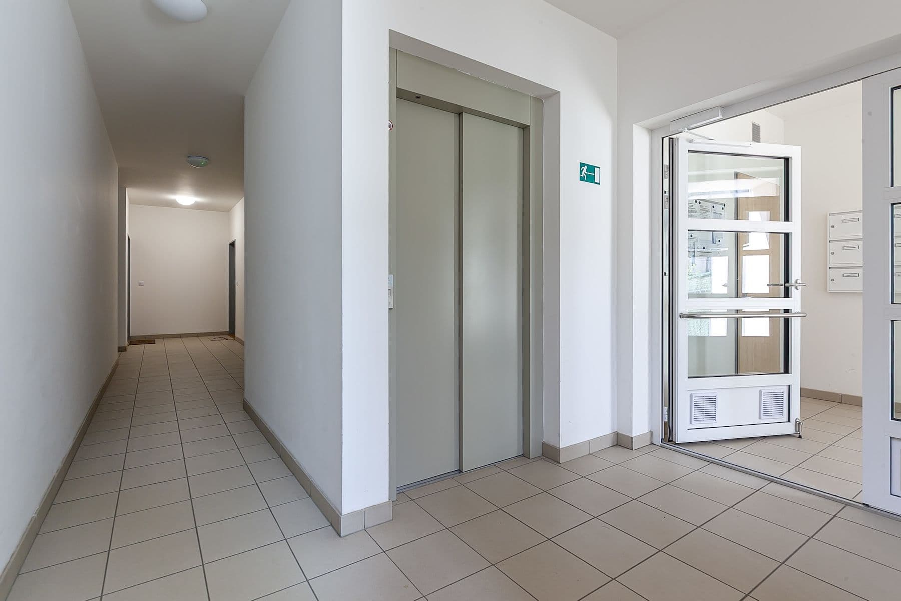 Prodej bytu 3+kk 81 m², Emy Destinové, Jinočany, Středočeský kraj Prodej bytu 3+kk 81 m², Emy Destinové, Jinočany, Středočeský kraj