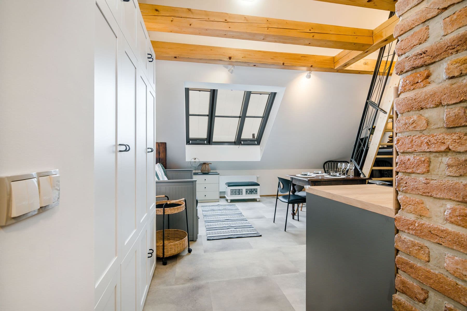 Pronájem bytu 45 m², Na Zámecké, Praha, Praha Pronájem bytu 45 m², Na Zámecké, Praha, Praha