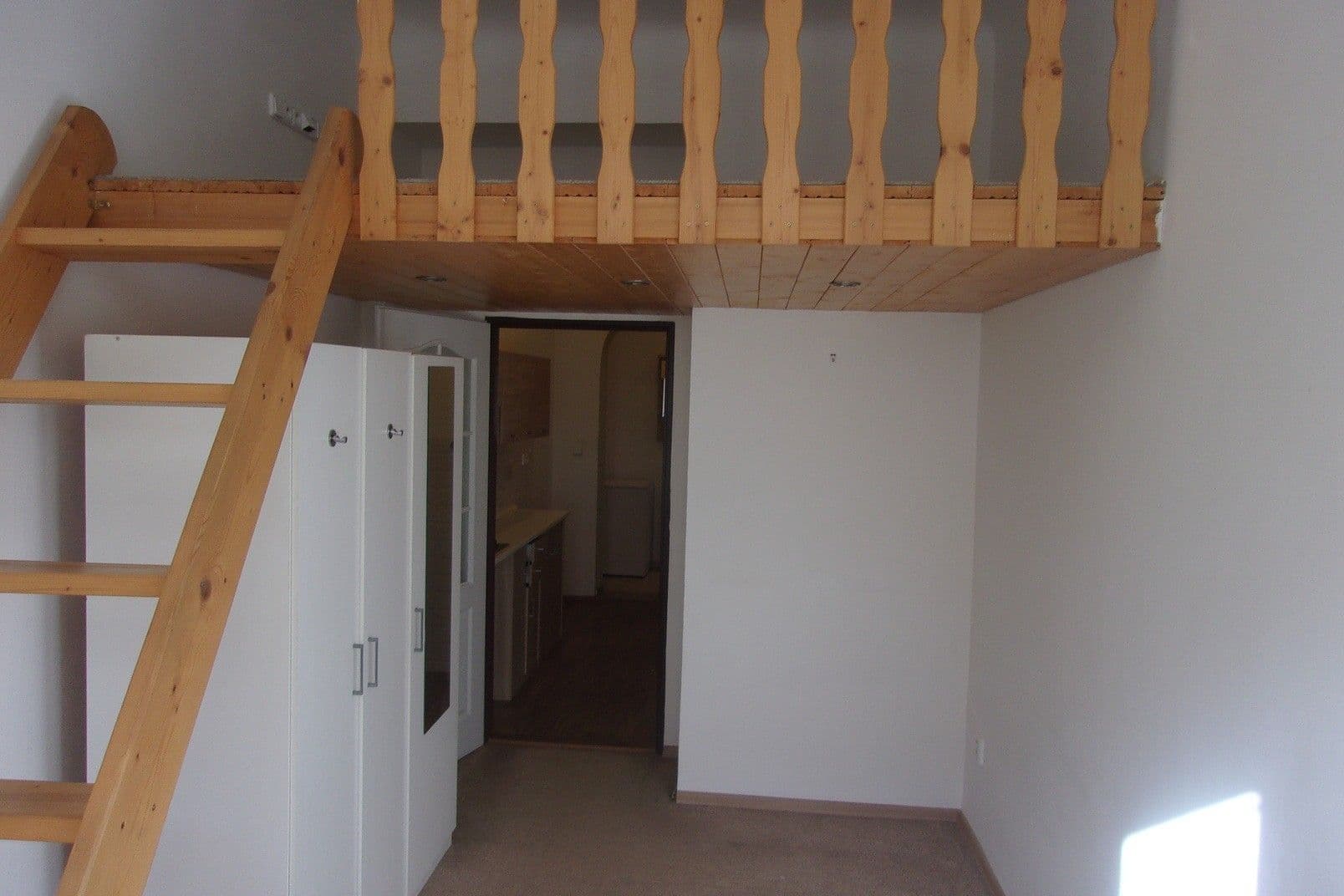 Pronájem bytu 1+kk 20 m², Vítkova, Praha, Praha Pronájem bytu 1+kk 20 m², Vítkova, Praha, Praha