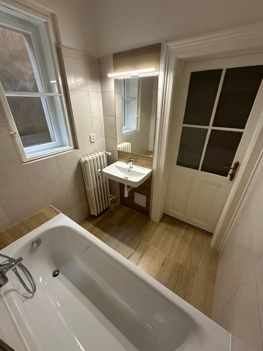 Pronájem bytu 3+kk 72 m², Soukenická, Praha, Praha Pronájem bytu 3+kk 72 m², Soukenická, Praha, Praha