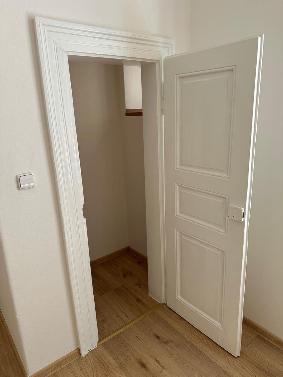 Pronájem bytu 3+kk 72 m², Soukenická, Praha, Praha Pronájem bytu 3+kk 72 m², Soukenická, Praha, Praha