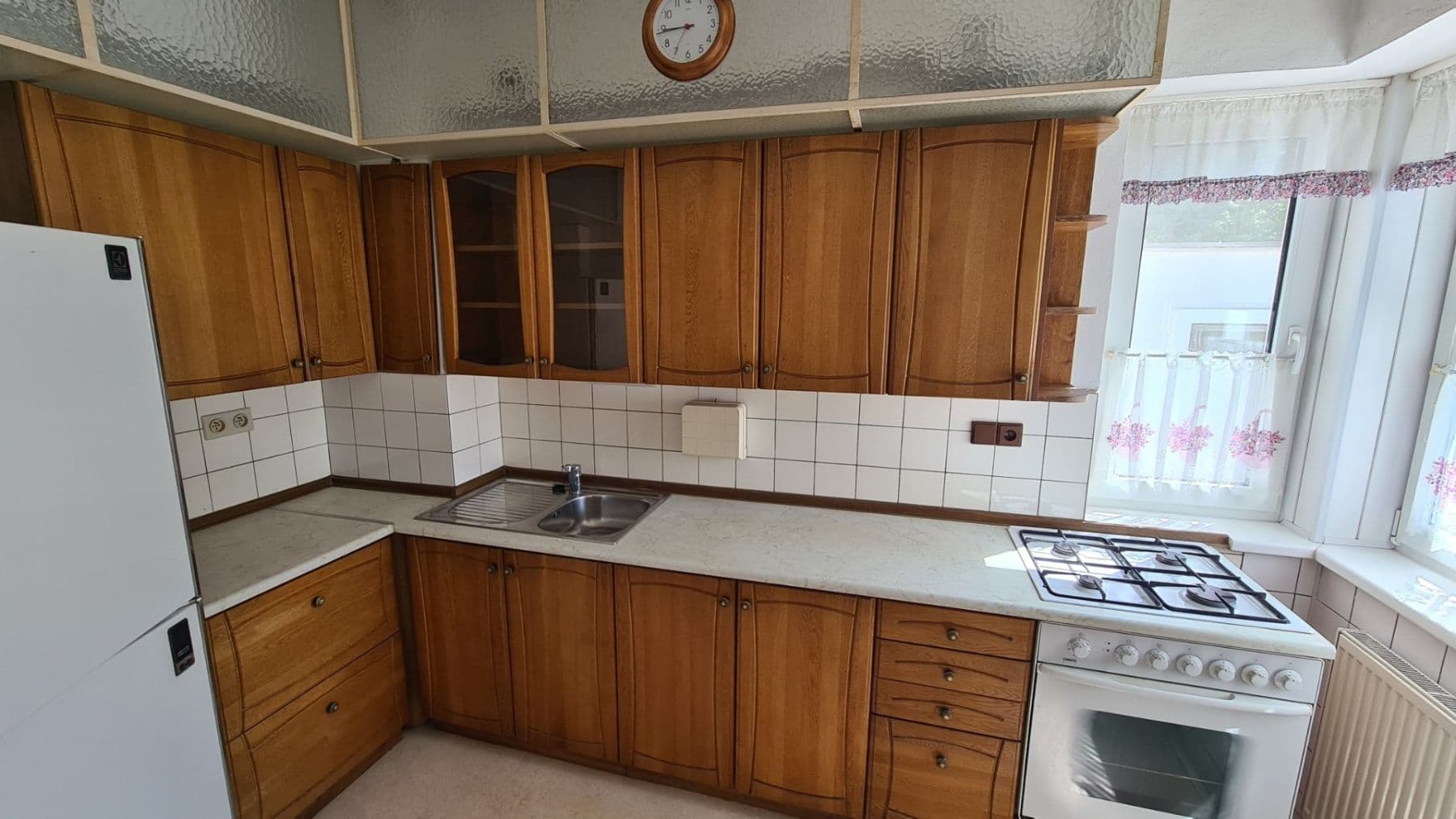 Prodej domu 142 m², pozemek 451 m², Západní, Hovorčovice, Středočeský kraj Prodej domu 142 m², pozemek 451 m², Západní, Hovorčovice, Středočeský kraj