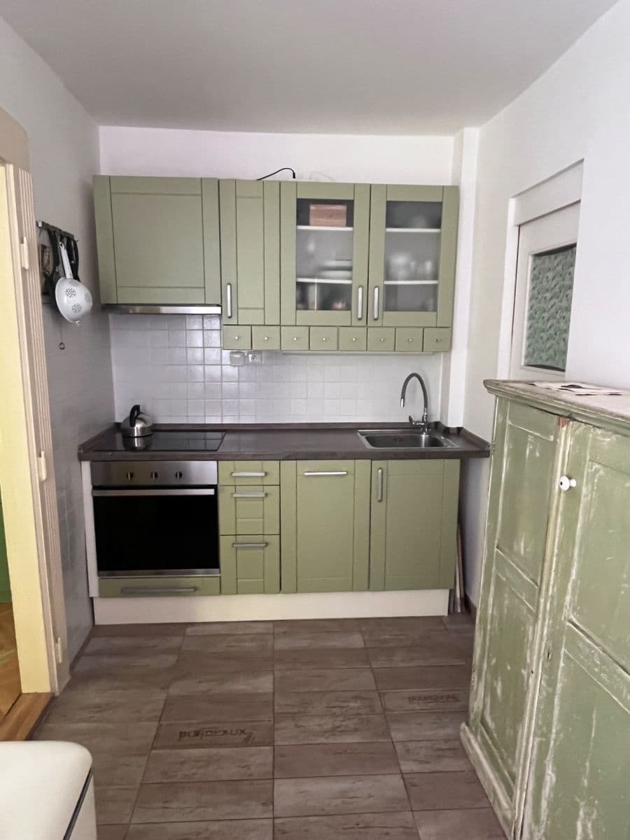 Pronájem bytu 1+kk 35 m², Veletržní, Praha, Praha Pronájem bytu 1+kk 35 m², Veletržní, Praha, Praha