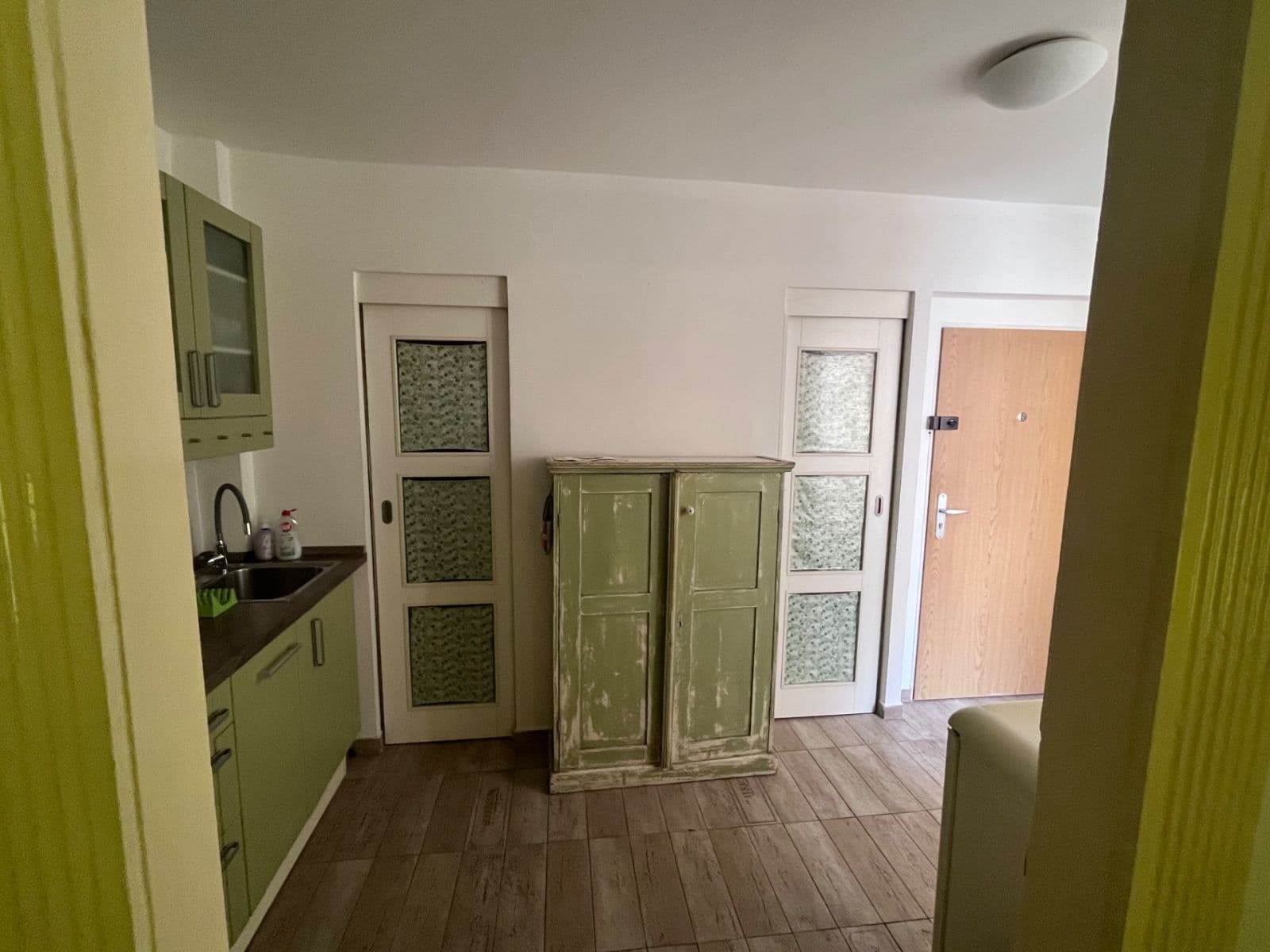 Pronájem bytu 1+kk 35 m², Veletržní, Praha, Praha Pronájem bytu 1+kk 35 m², Veletržní, Praha, Praha