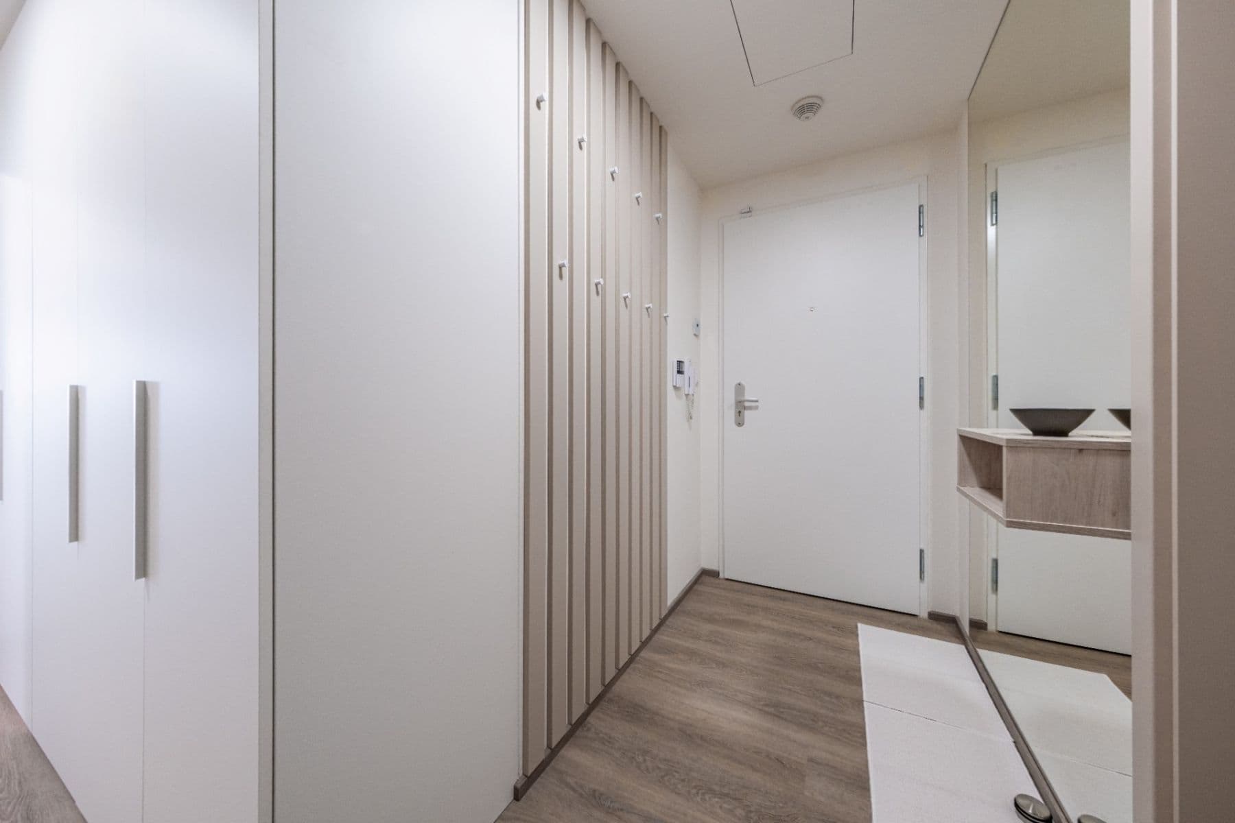 Pronájem bytu 3+kk 72 m², Výstavní, Praha, Praha Pronájem bytu 3+kk 72 m², Výstavní, Praha, Praha