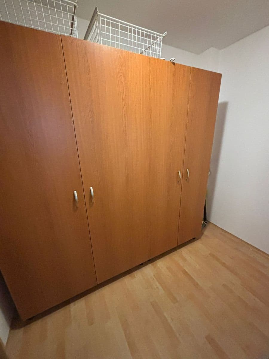Pronájem bytu 2+kk 45 m², třída Generála Píky, Brno, Jihomoravský kraj Pronájem bytu 2+kk 45 m², třída Generála Píky, Brno, Jihomoravský kraj