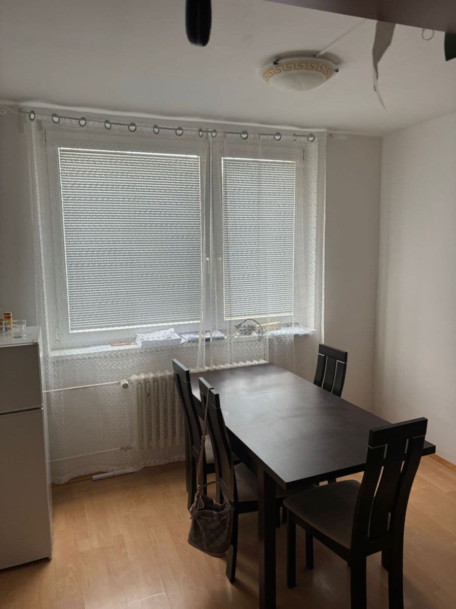 Pronájem bytu 2+kk 45 m², třída Generála Píky, Brno, Jihomoravský kraj Pronájem bytu 2+kk 45 m², třída Generála Píky, Brno, Jihomoravský kraj