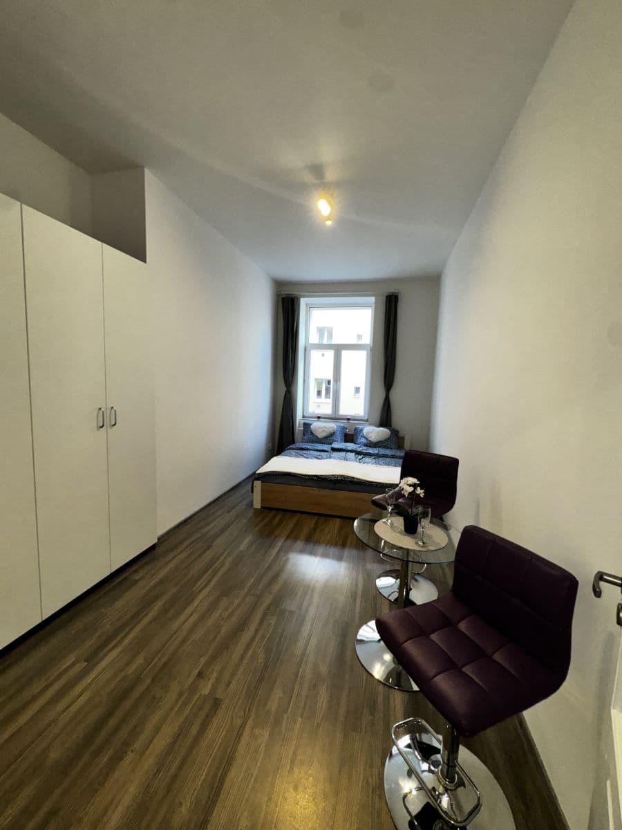 Pronájem bytu 28 m², Drahobejlova, Praha, Praha Pronájem bytu 28 m², Drahobejlova, Praha, Praha