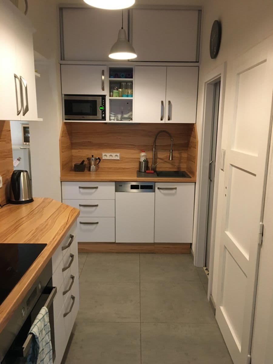 Pronájem bytu 2+kk 42 m², Jakutská, Praha, Praha Pronájem bytu 2+kk 42 m², Jakutská, Praha, Praha