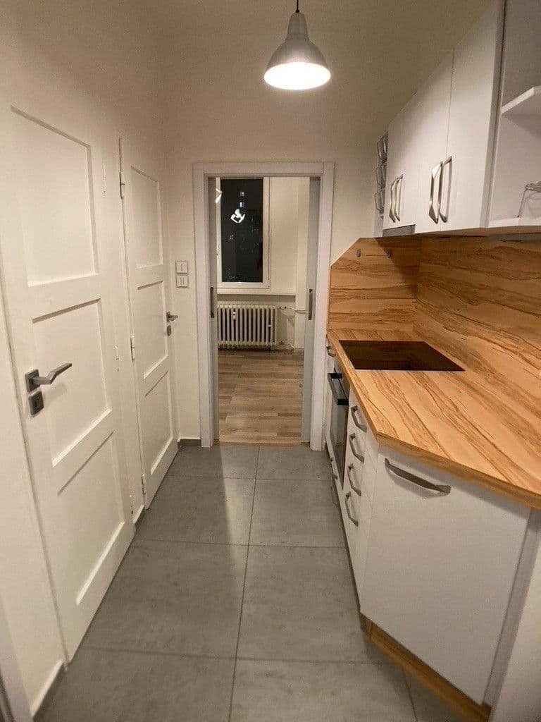 Pronájem bytu 2+kk 42 m², Jakutská, Praha, Praha Pronájem bytu 2+kk 42 m², Jakutská, Praha, Praha