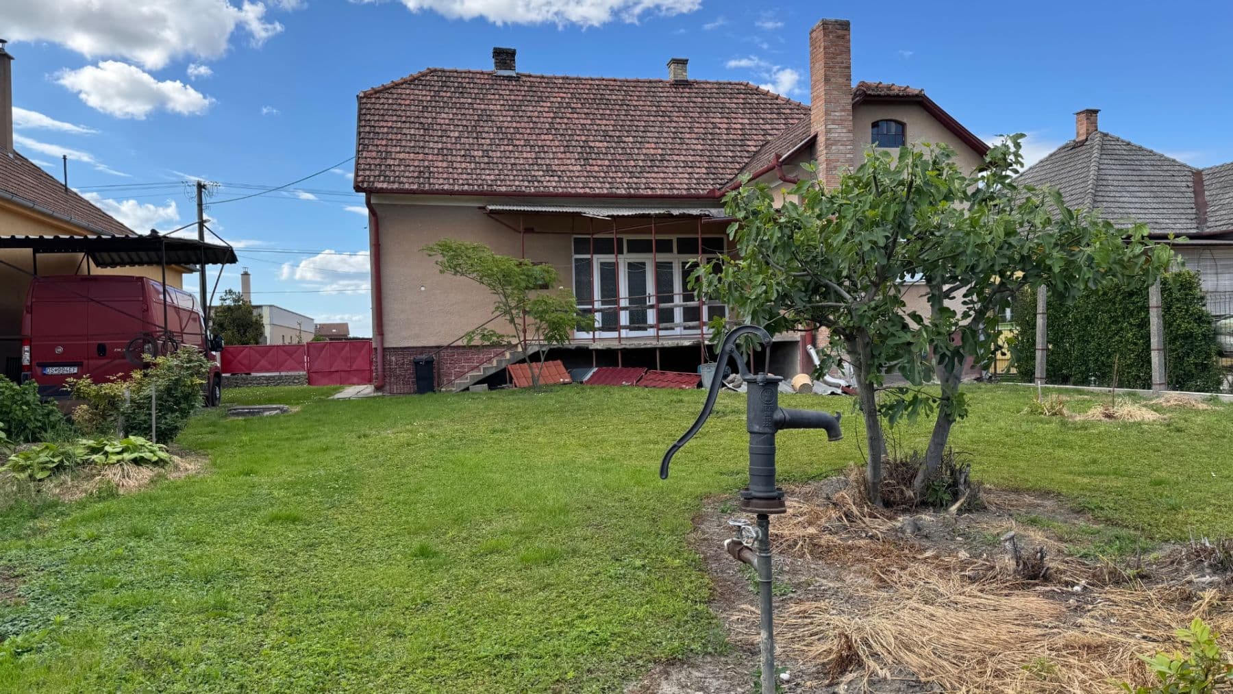 Prodej domu 143 m², pozemek 1.176 m², Jabloňová, Gabčíkovo, Trnavský kraj Prodej domu 143 m², pozemek 1.176 m², Jabloňová, Gabčíkovo, Trnavský kraj