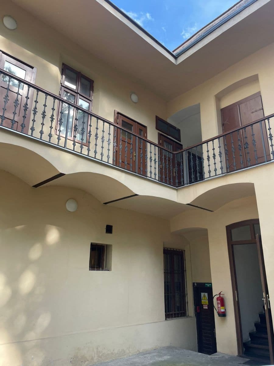 Pronájem bytu 1+1 30 m², Na Zlíchově, Praha, Praha Pronájem bytu 1+1 30 m², Na Zlíchově, Praha, Praha