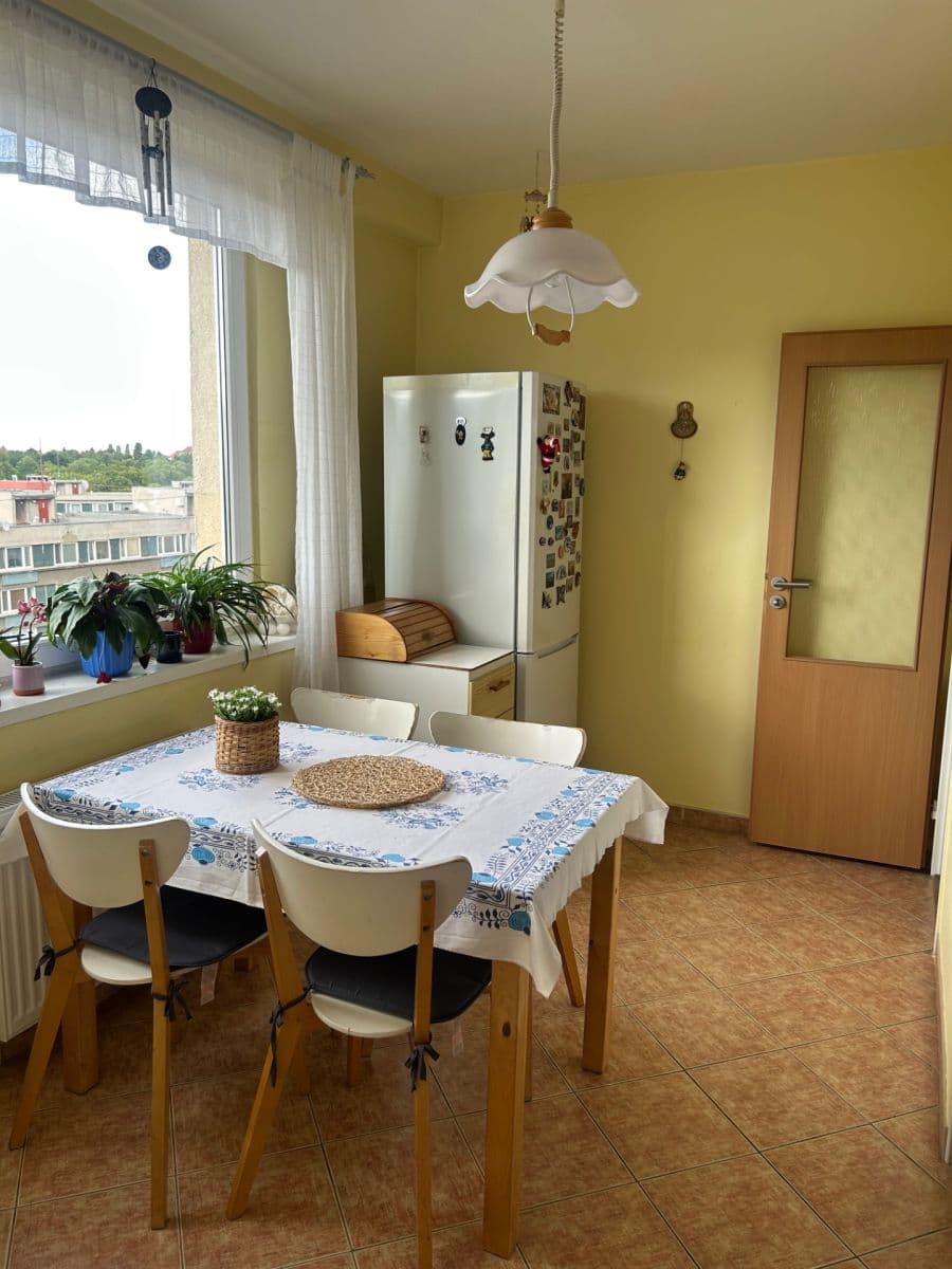 Prodej bytu 3+1 76 m², Palackého, Chomutov, Ústecký kraj Prodej bytu 3+1 76 m², Palackého, Chomutov, Ústecký kraj