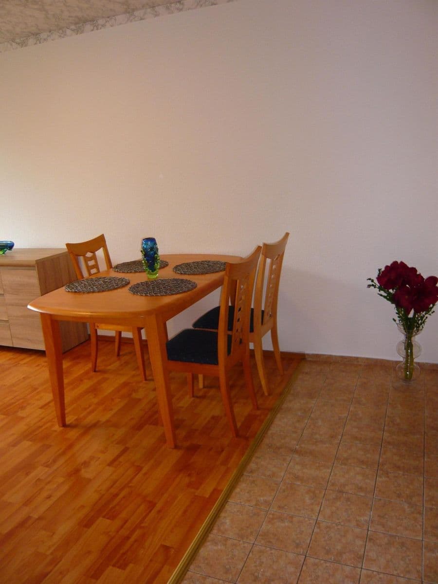 Pronájem bytu 2+kk 42 m², Anny Drabíkové, Praha, Praha Pronájem bytu 2+kk 42 m², Anny Drabíkové, Praha, Praha