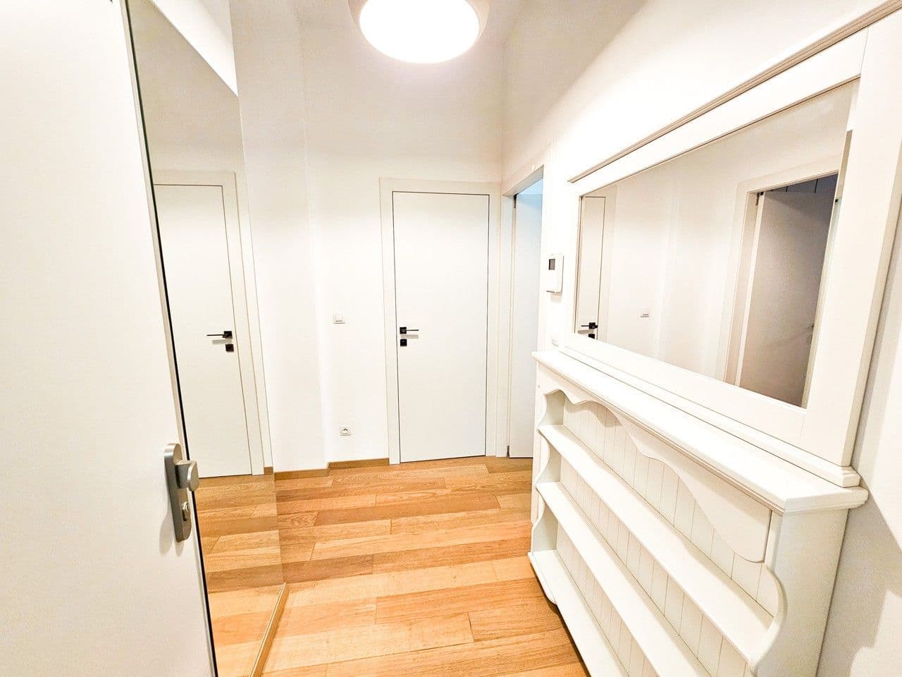 Pronájem bytu 2+kk 54 m², Krásova, Praha, Praha Pronájem bytu 2+kk 54 m², Krásova, Praha, Praha