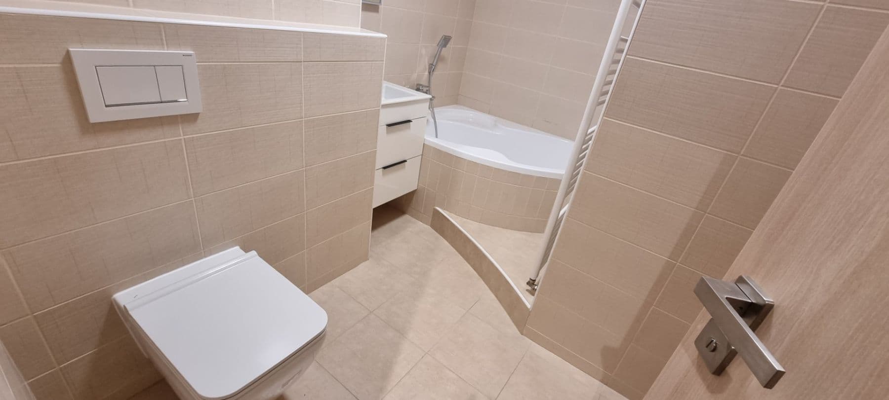 Pronájem bytu 3+1 61 m², Javorová, Hustopeče, Jihomoravský kraj Pronájem bytu 3+1 61 m², Javorová, Hustopeče, Jihomoravský kraj