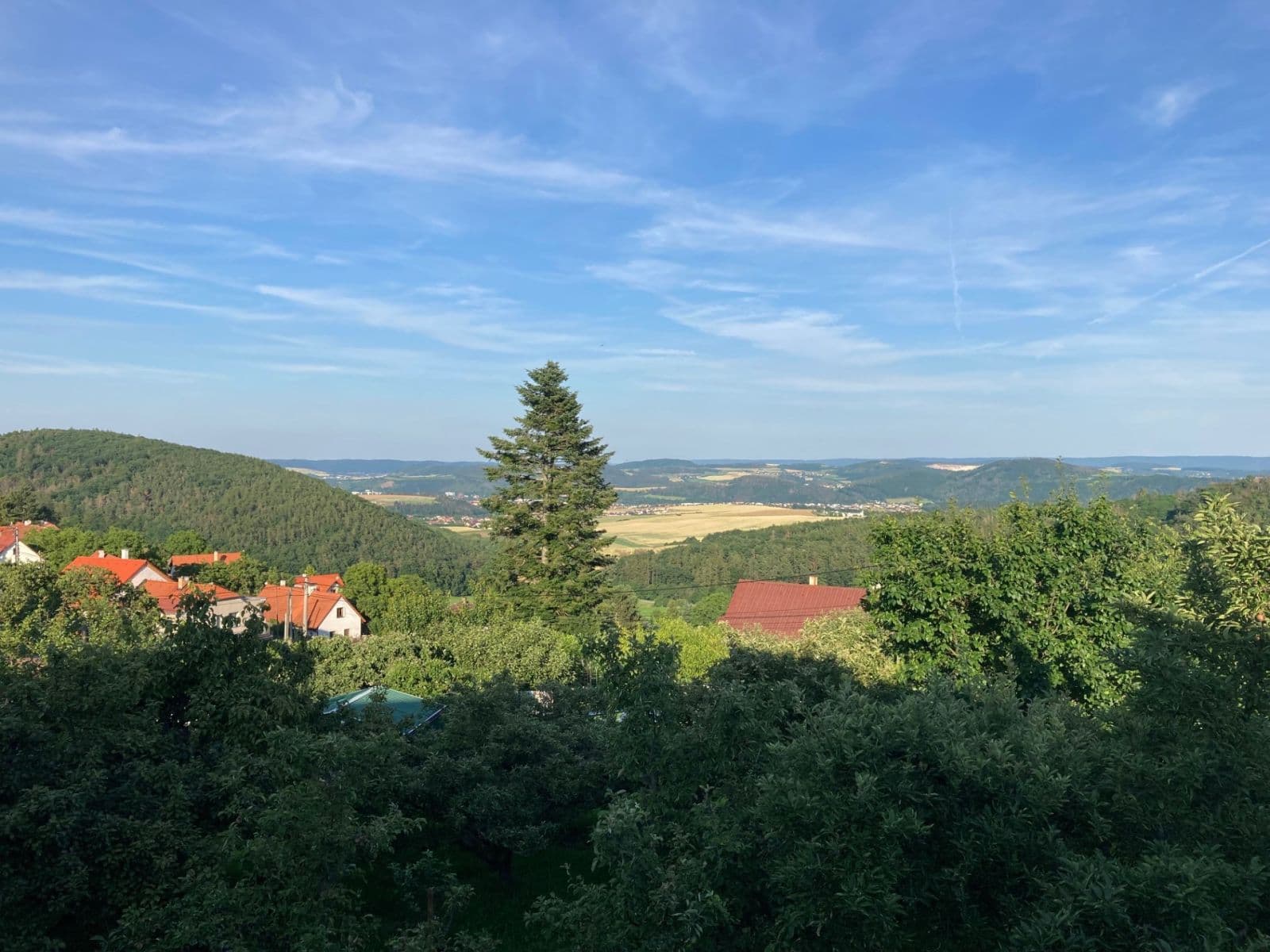 Pronájem domu 112 m², pozemek 850 m², Svatá, Středočeský kraj Pronájem domu 112 m², pozemek 850 m², Svatá, Středočeský kraj