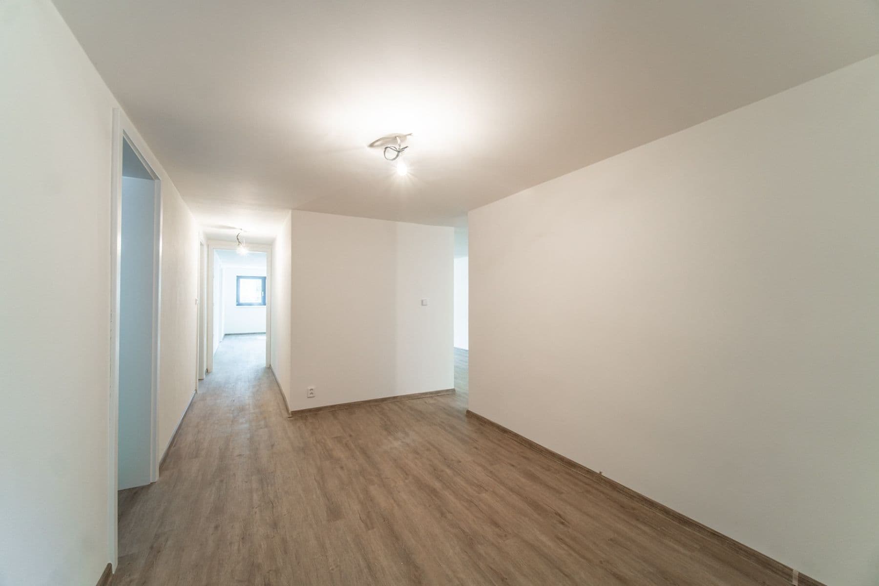 Prodej domu 114 m², pozemek 300 m², Pod Lesíkem, Praha, Praha Prodej domu 114 m², pozemek 300 m², Pod Lesíkem, Praha, Praha