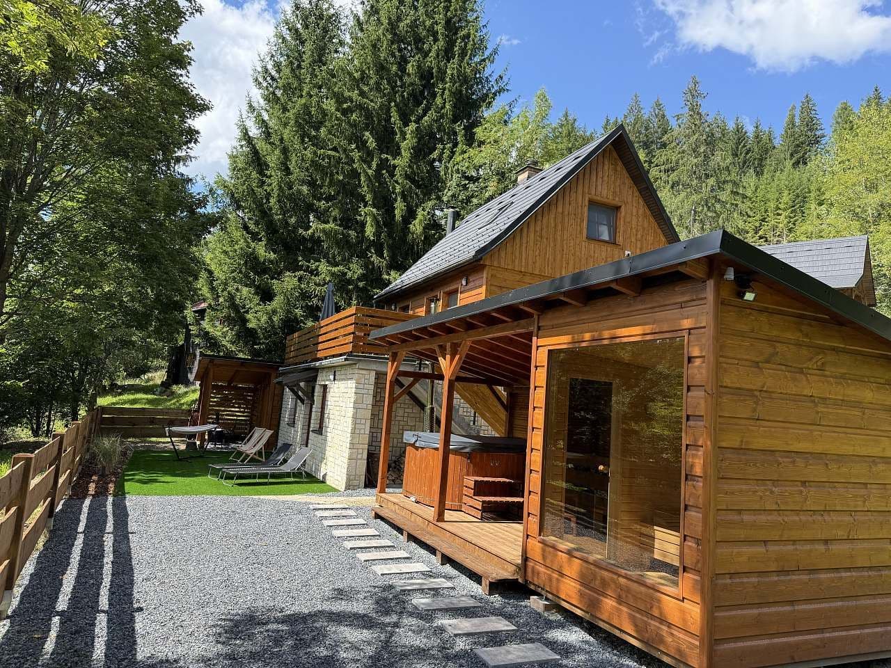 Pronájem chaty, chalupy, Velké Karlovice, Zlínský kraj Pronájem chaty, chalupy, Velké Karlovice, Zlínský kraj