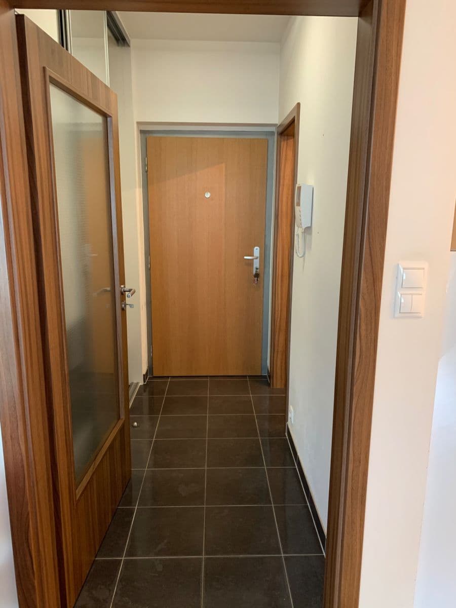 Pronájem bytu 2+kk 50 m², Mírového hnutí, Praha, Praha Pronájem bytu 2+kk 50 m², Mírového hnutí, Praha, Praha