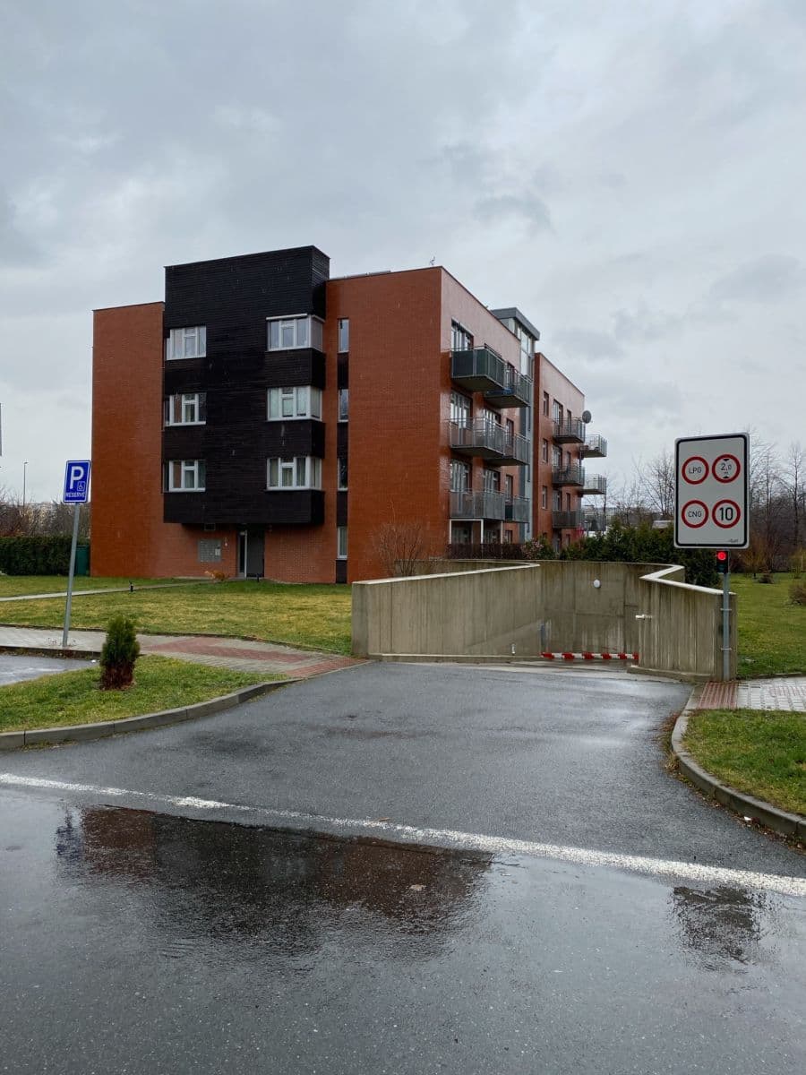 Pronájem bytu 2+kk 50 m², Mírového hnutí, Praha, Praha Pronájem bytu 2+kk 50 m², Mírového hnutí, Praha, Praha