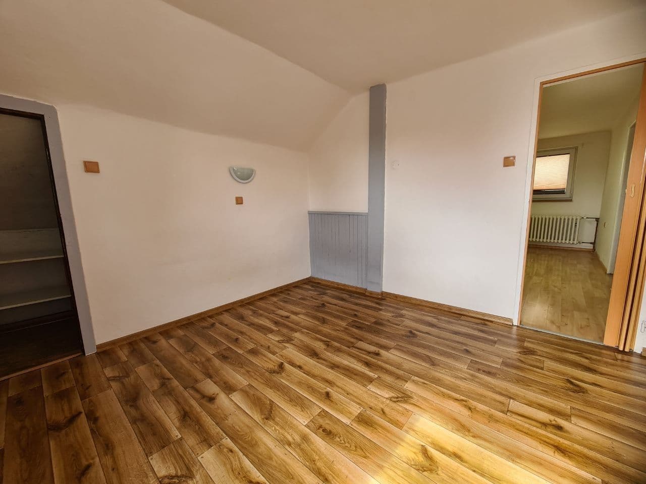 Pronájem bytu 2+1 300 m², Jaroměřská, Praha, Praha Pronájem bytu 2+1 300 m², Jaroměřská, Praha, Praha