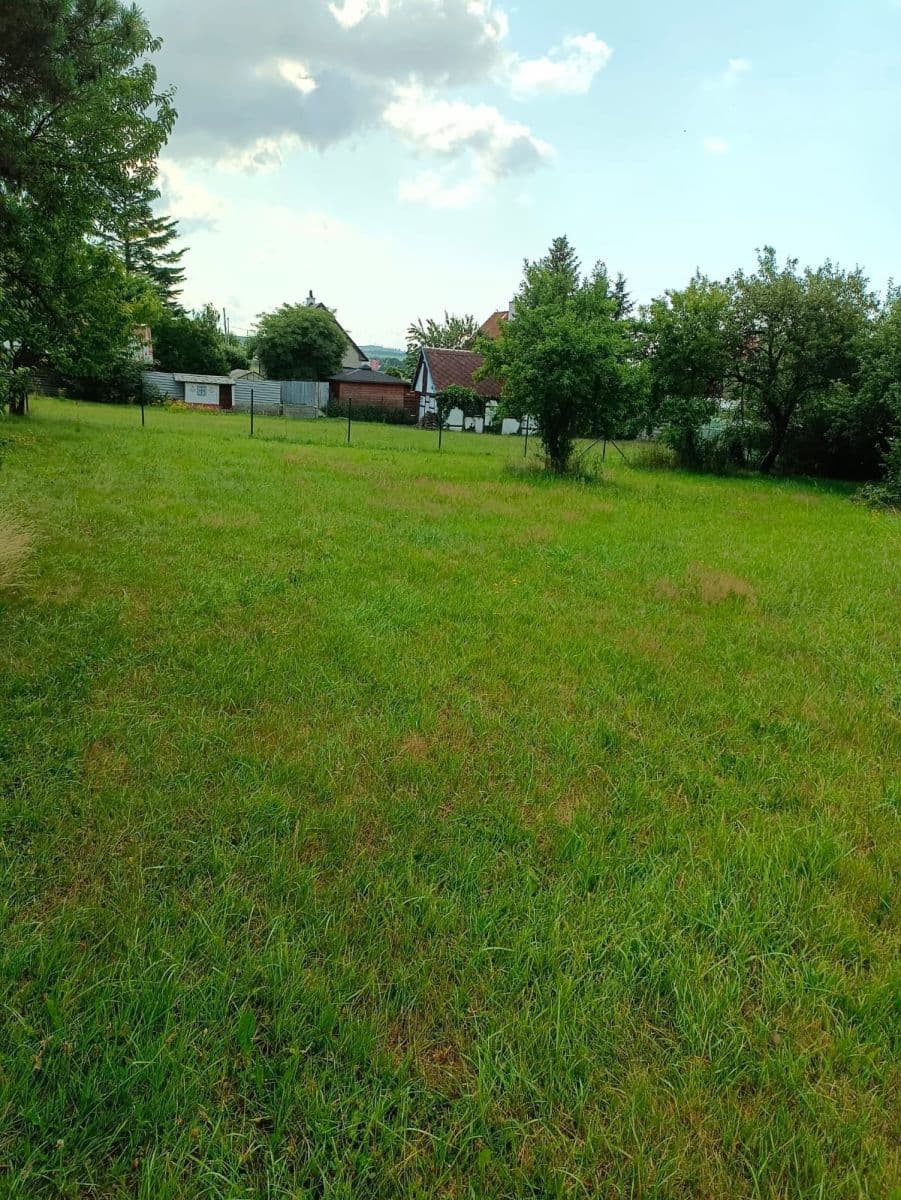 Prodej pozemku 1.675 m², Staré Město, Moravskoslezský kraj Prodej pozemku 1.675 m², Staré Město, Moravskoslezský kraj