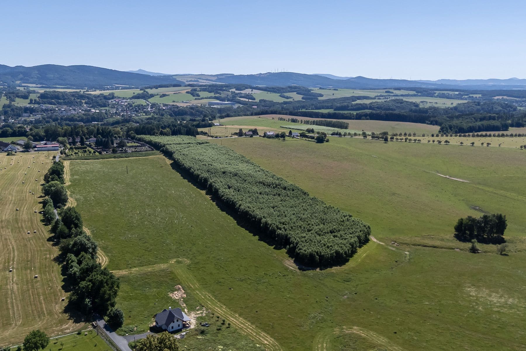 Prodej pozemku 50.397 m², Frýdlant, Liberecký kraj Prodej pozemku 50.397 m², Frýdlant, Liberecký kraj