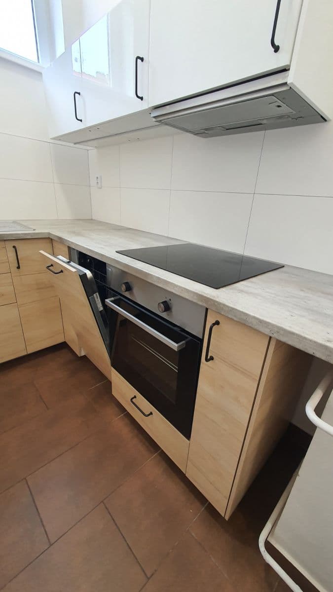 Pronájem bytu 3+1 76 m², Svatoslavova, Praha, Praha Pronájem bytu 3+1 76 m², Svatoslavova, Praha, Praha