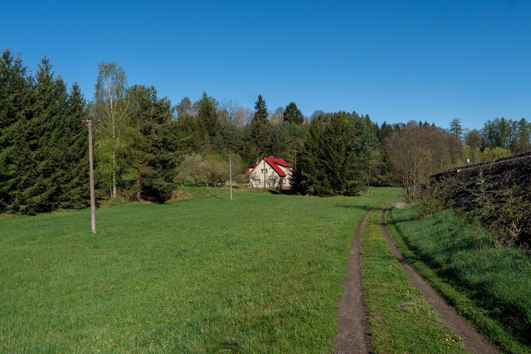 Prodej domu 146 m², pozemek 14.070 m², Bělá, Liberecký kraj Prodej domu 146 m², pozemek 14.070 m², Bělá, Liberecký kraj