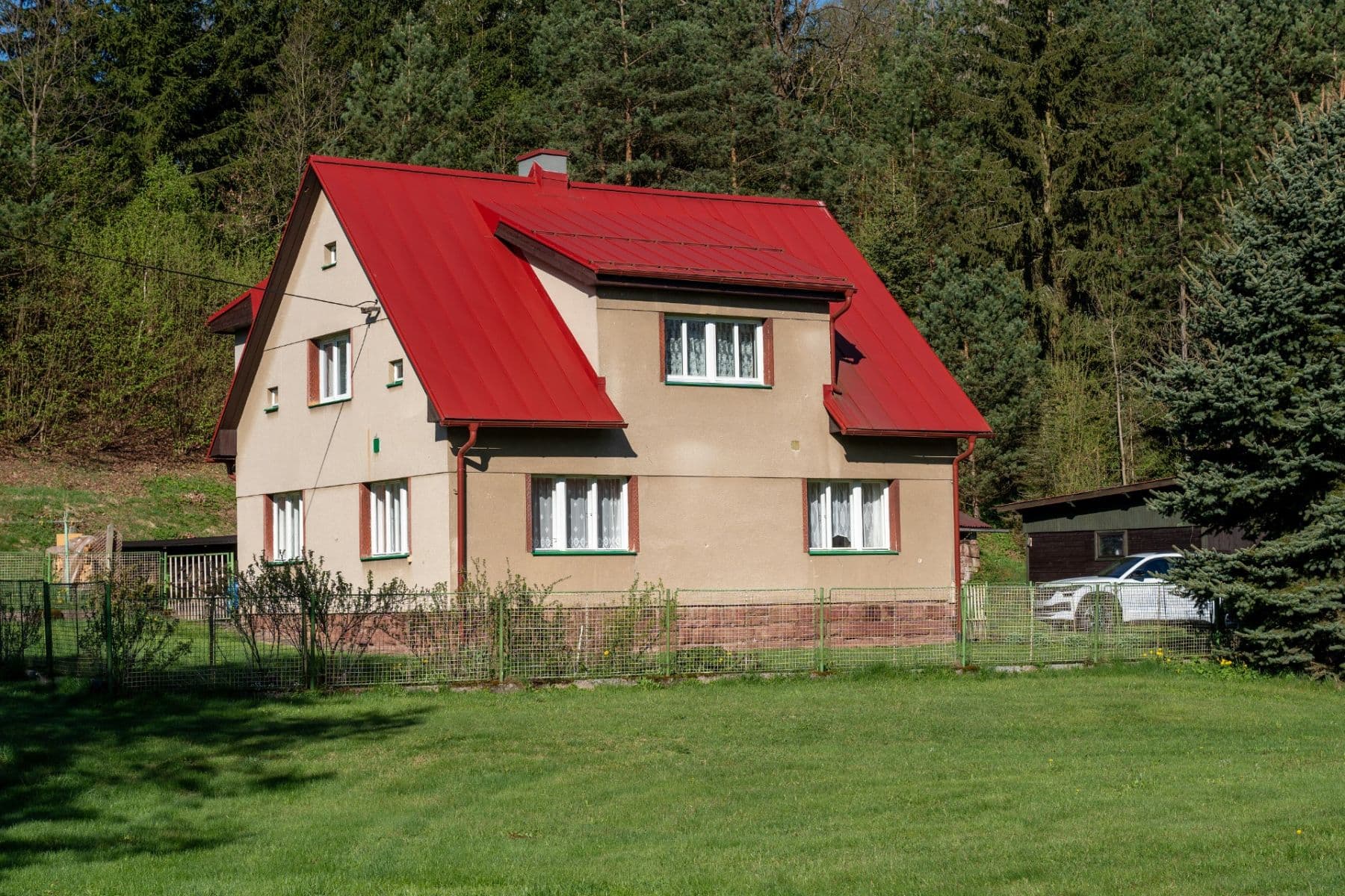 Prodej domu 146 m², pozemek 14.070 m², Bělá, Liberecký kraj Prodej domu 146 m², pozemek 14.070 m², Bělá, Liberecký kraj