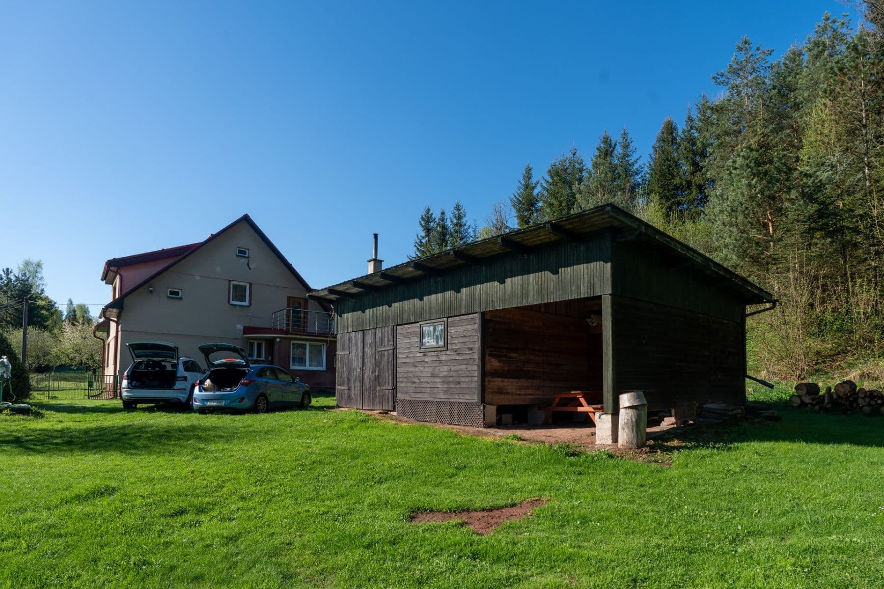 Prodej domu 146 m², pozemek 14.070 m², Bělá, Liberecký kraj Prodej domu 146 m², pozemek 14.070 m², Bělá, Liberecký kraj