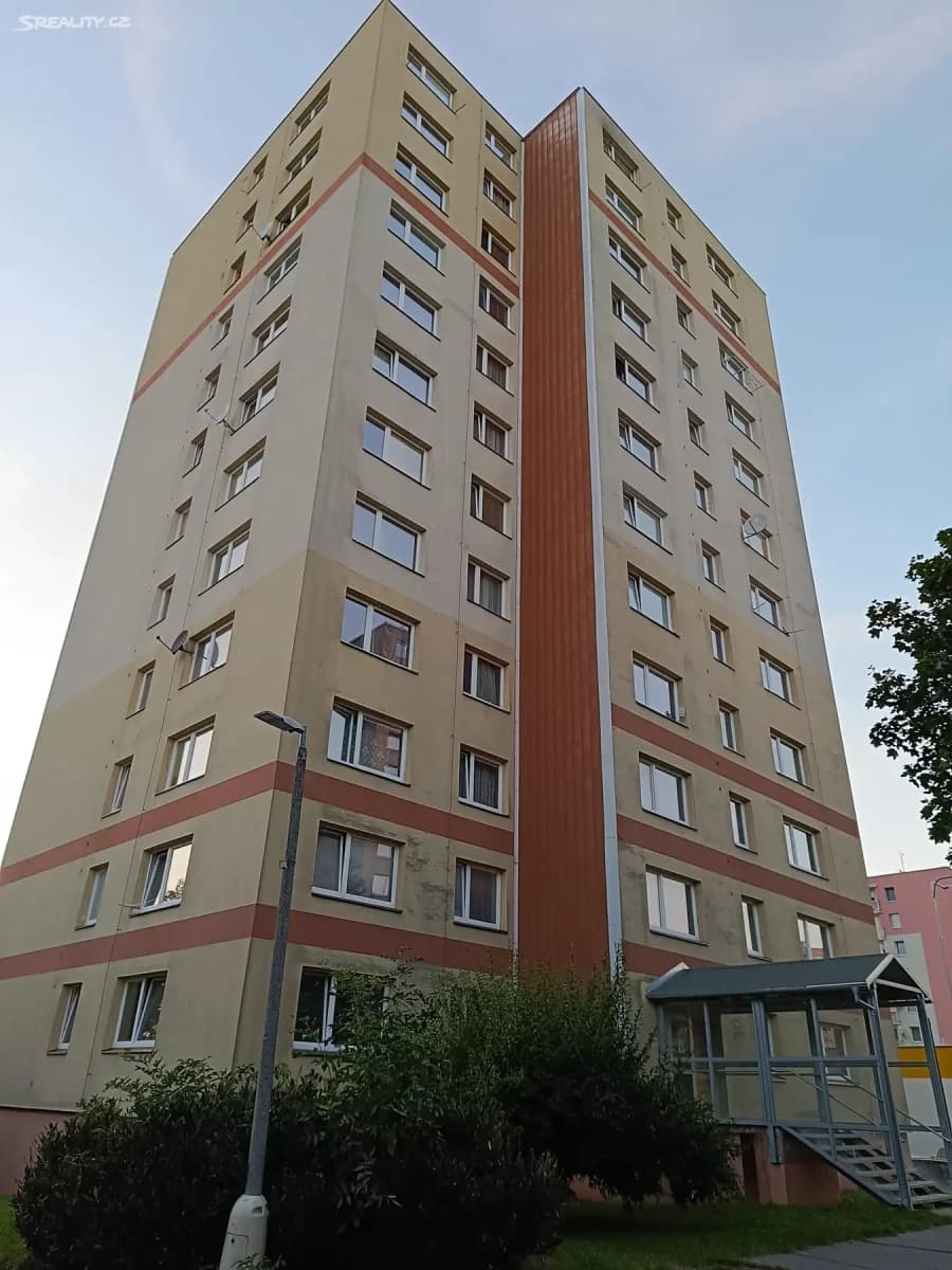 Pronájem bytu 1+kk 29 m², Na Vršku, Jablonec nad Nisou, Liberecký kraj Pronájem bytu 1+kk 29 m², Na Vršku, Jablonec nad Nisou, Liberecký kraj