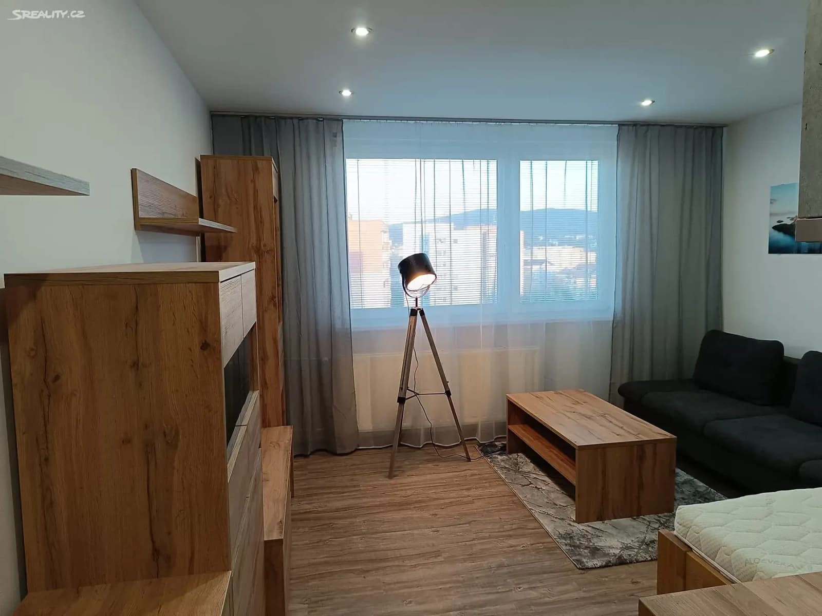 Pronájem bytu 1+kk 29 m², Na Vršku, Jablonec nad Nisou, Liberecký kraj Pronájem bytu 1+kk 29 m², Na Vršku, Jablonec nad Nisou, Liberecký kraj