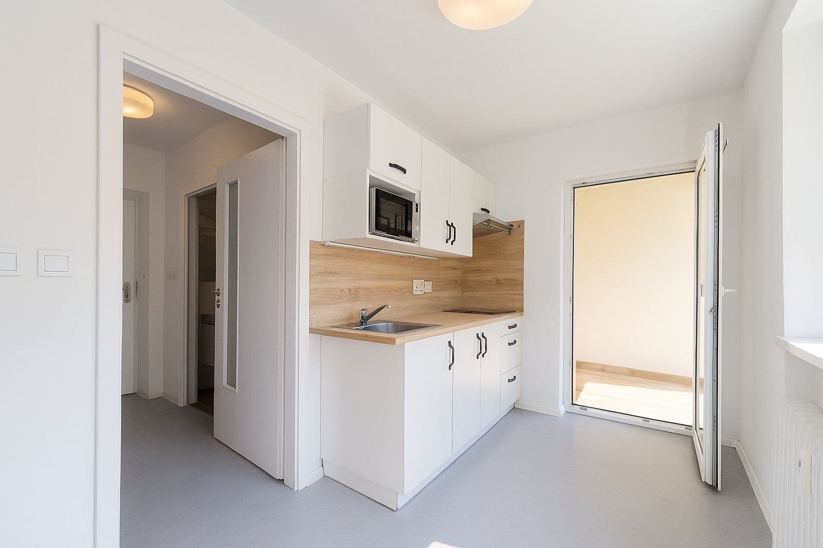 Pronájem bytu 1+kk 29 m², Opletalova, Havířov, Moravskoslezský kraj Pronájem bytu 1+kk 29 m², Opletalova, Havířov, Moravskoslezský kraj