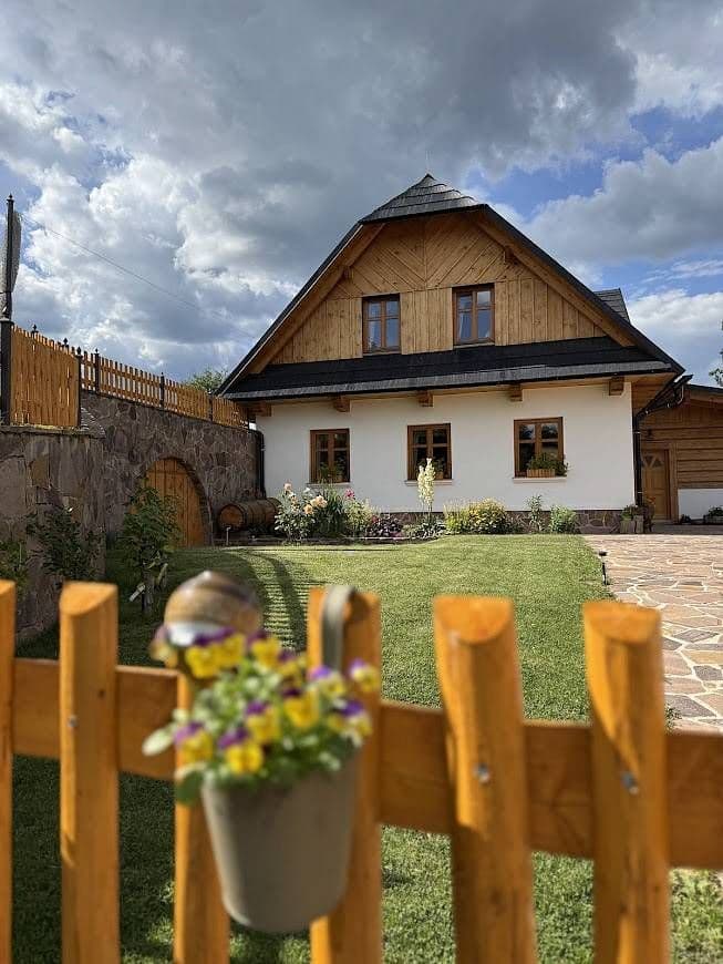 Pronájem chaty, chalupy, Zubří, Kraj Vysočina Pronájem chaty, chalupy, Zubří, Kraj Vysočina