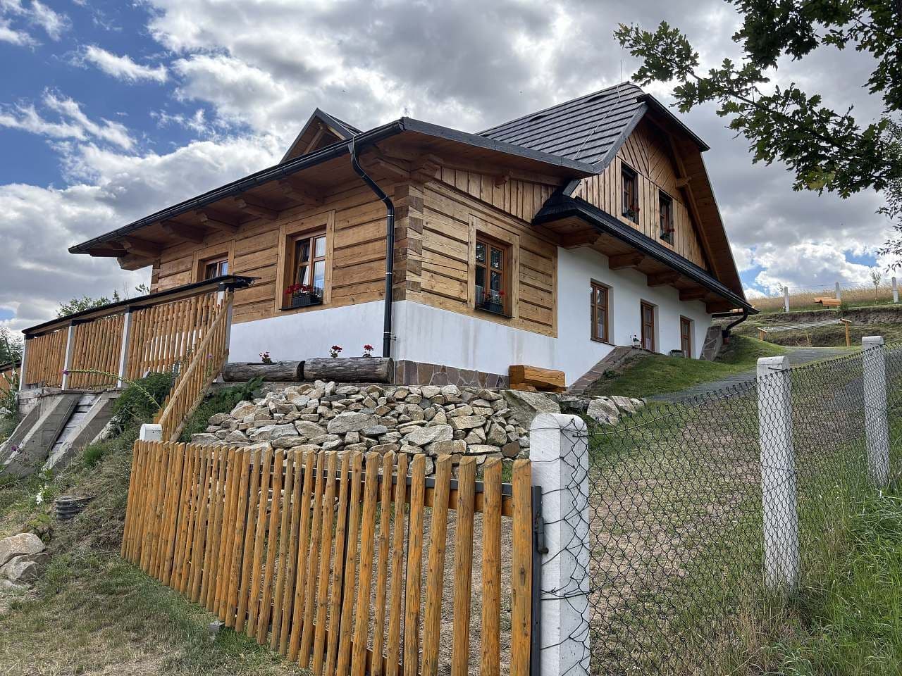 Pronájem chaty, chalupy, Zubří, Kraj Vysočina Pronájem chaty, chalupy, Zubří, Kraj Vysočina