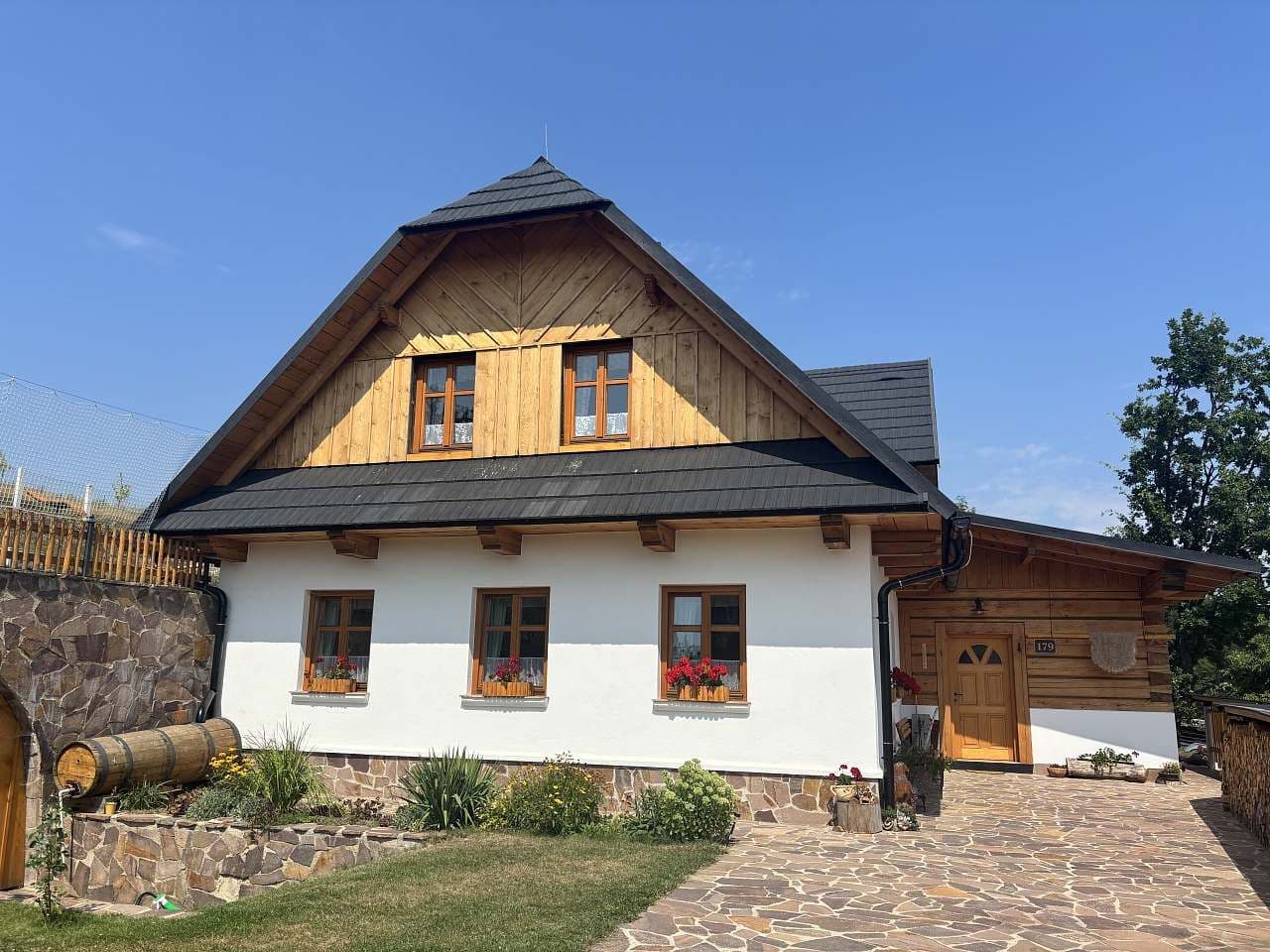 Pronájem chaty, chalupy, Zubří, Kraj Vysočina Pronájem chaty, chalupy, Zubří, Kraj Vysočina