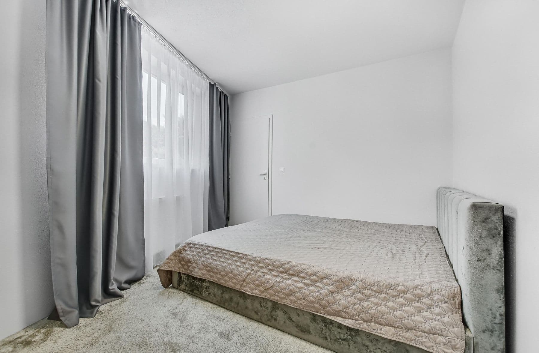 Prodej bytu 2+1 75 m², Dlhé diely III, Karlova Ves, Bratislavský kraj Prodej bytu 2+1 75 m², Dlhé diely III, Karlova Ves, Bratislavský kraj