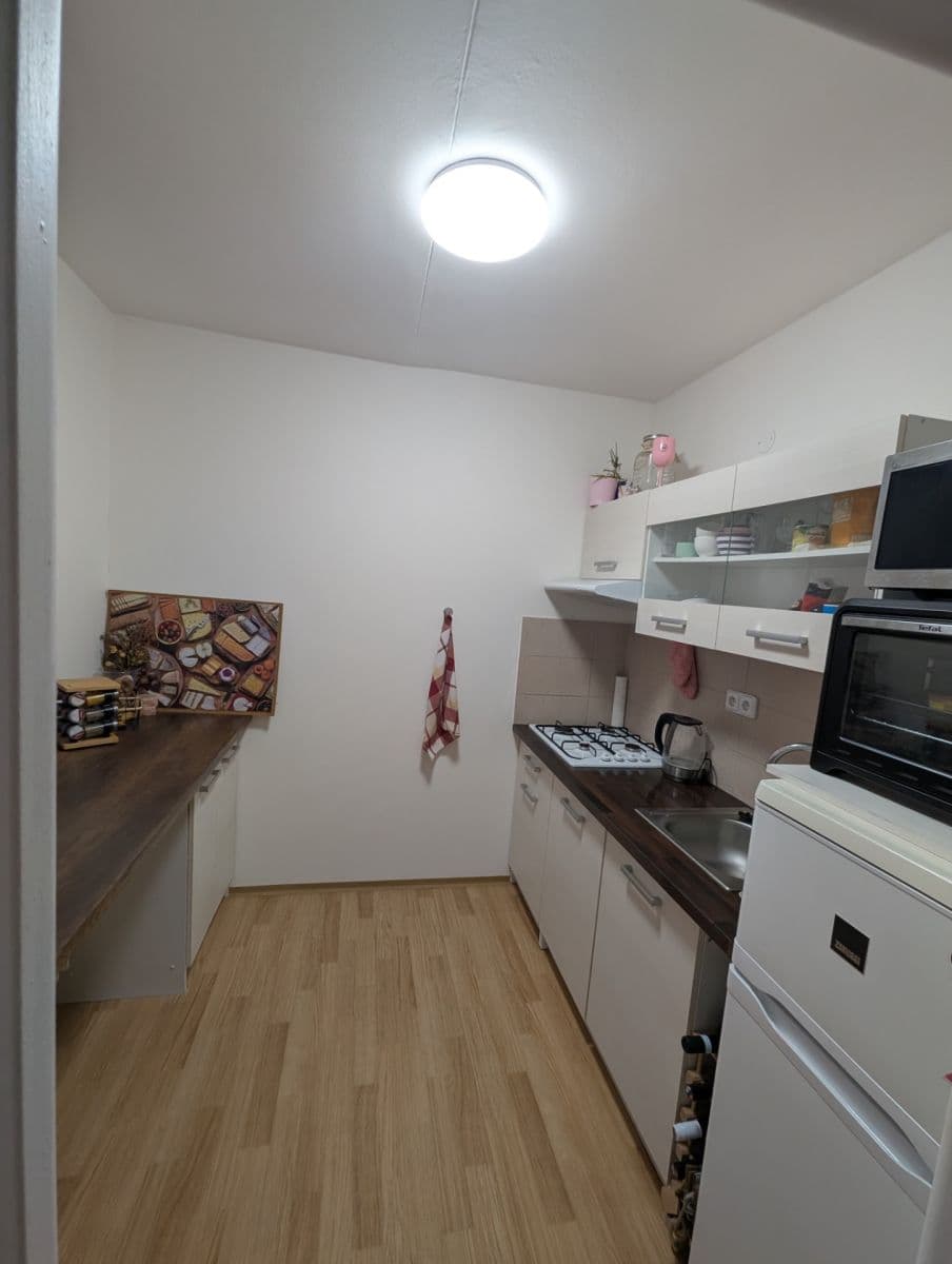 Pronájem bytu 1+1 33 m², Košťálkova, Praha, Praha Pronájem bytu 1+1 33 m², Košťálkova, Praha, Praha